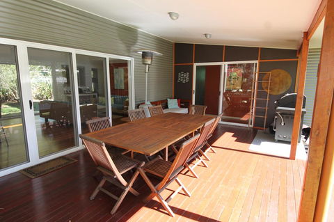 The Boarding House - Southport Accommodation 7