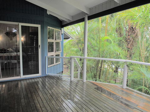 Gone Fishin - Southport Accommodation 8