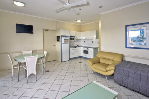 Anchorage On Straddie - Accommodation Southport 14