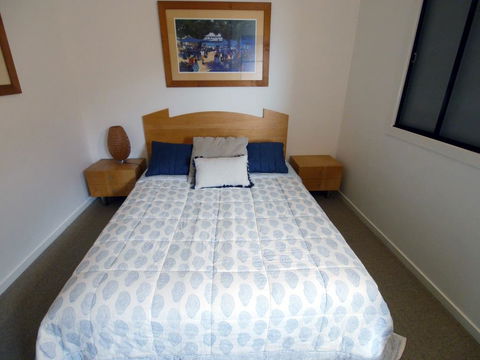 Cylinder Cove 8 - Southport Accommodation 4