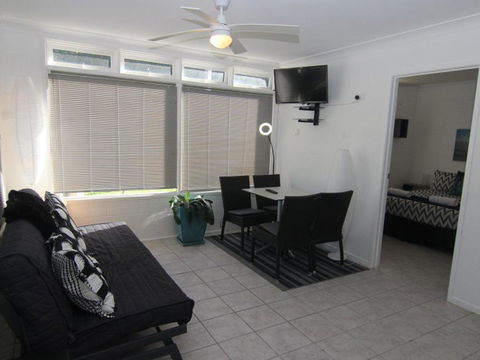 Portofino Unit 5 - Southport Accommodation 5