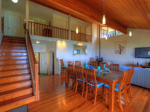 Belle Vue Beach House By Discover Stradbroke - Southport Accommodation 6