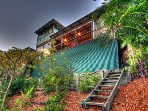 Belle Vue Beach House By Discover Stradbroke - Southport Accommodation 16