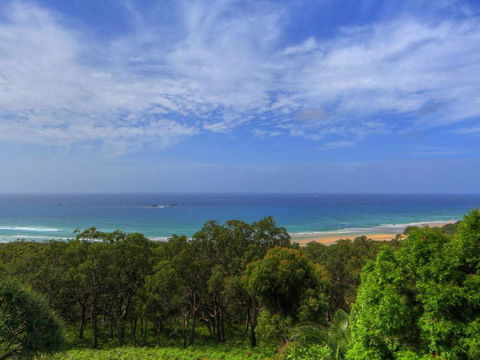 Belle Vue Beach House By Discover Stradbroke - Southport Accommodation 15