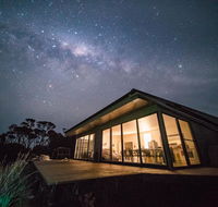 Sawyers Bay Shacks - Southport Accommodation