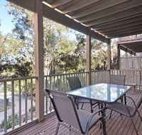 1 bedroom Executive Villa located within Cypress Lakes - Southport Accommodation
