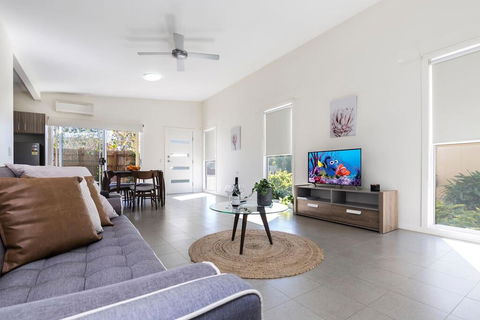 2 Bedroom W/Parking Near Central Cessnock - Southport Accommodation 0