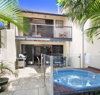 2/61 Noosa Parade - Accommodation Southport