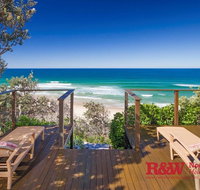 20 Arakoon Crescent - Accommodation Southport