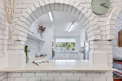 Caba Bliss - Walk To Cabarita Beach! - Southport Accommodation 1