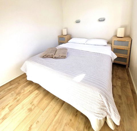 Cabin 44 - Lake Conjola - Southport Accommodation 4