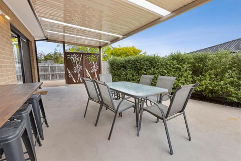 Caddie Corner - Southport Accommodation 1