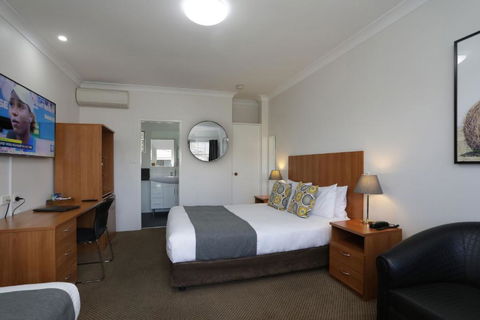 Cadman Motor Inn And Apartments - Southport Accommodation 4