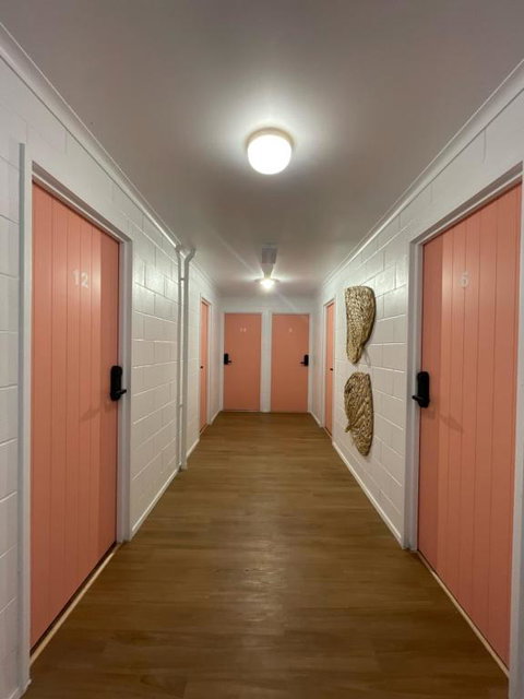 CALI Backpackers - Southport Accommodation 4