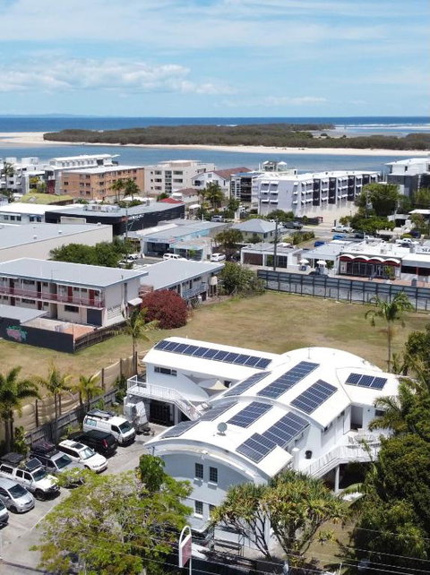 CALI Backpackers - Southport Accommodation 2