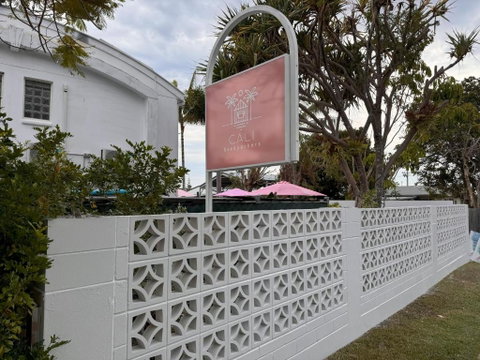 CALI Backpackers - Southport Accommodation 1