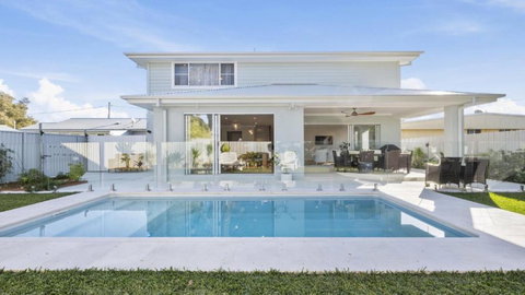 Calypso - Pool, Walk To Beach, Sawtell - Southport Accommodation 0