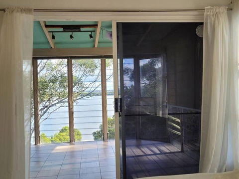 Camp In Style - Waterfront Guesthouse - Southport Accommodation 4