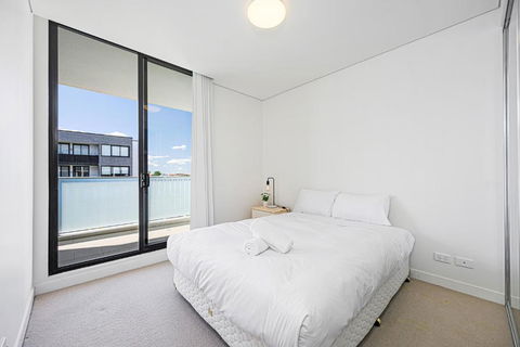 Campsie 2 Br Apt Shop&Parking - Southport Accommodation 4