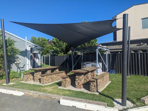 Canberra Ave Villas - Southport Accommodation 3