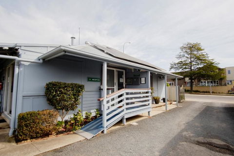 Canberra Ave Villas - Southport Accommodation 2