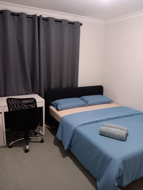 Cannington Sharehouse Near Shops And Restaurant - Southport Accommodation 2