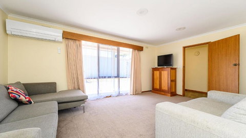 Cape Escape - Southport Accommodation 4