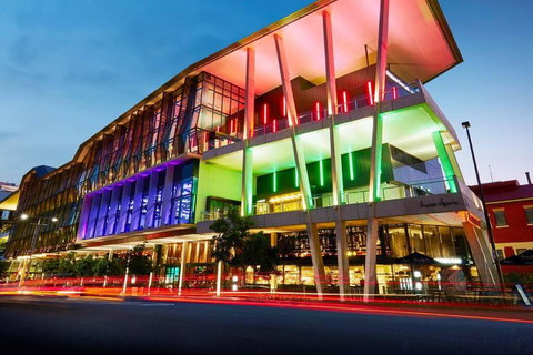 Capitol Apartment Private Studio - Great Value! - Southport Accommodation 1