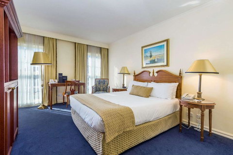 Canterbury International Hotel - Southport Accommodation 1