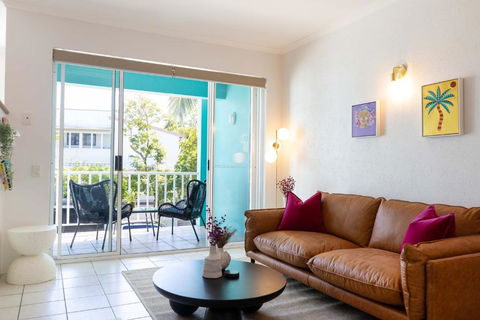 CASA PAPAYA Adults Only Apartment - Southport Accommodation 1