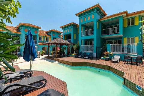 CASA PAPAYA Adults Only Apartment - Southport Accommodation 0
