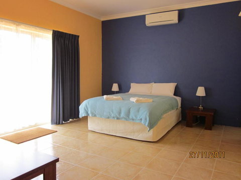 Chalets On Stoneville - Southport Accommodation 3