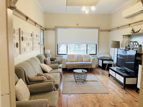 D103 Lemon Tree House - Southport Accommodation 4