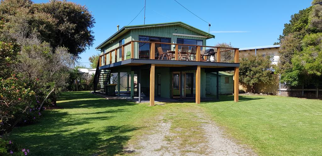 Adams Estate VIC Southport Accommodation