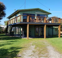4 Bounty - Southport Accommodation