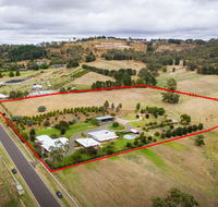 505 CONROD STRAIGHT MOUNT PANORAMA - Southport Accommodation