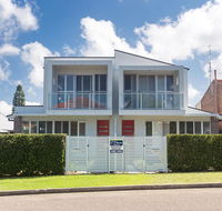 7a Judith Street - stunning duplex with ducted air conditioning - Accommodation Southport