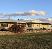 A Better Life Animal Sanctuary FarmStay - Private Two-Bedrooms Lounge Room  Bathroom  Toilet Shared Kitchen - Southport Accommodation