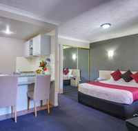 AAA Airport Albion Manor Apartments and Motel - Southport Accommodation
