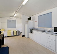 AAOK Moondarra Accommodation Village - Southport Accommodation