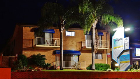 Abel Tasman Motel - Accommodation Southport 2