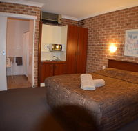 Acacia Motor Inn - Southport Accommodation
