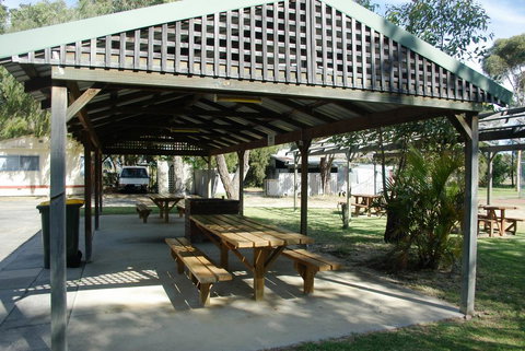 Acclaim Swan Valley Tourist Park - Accommodation Southport 3