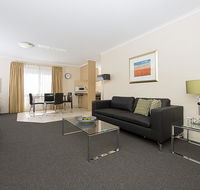 Accommodate Canberra - Kingston Court - Southport Accommodation