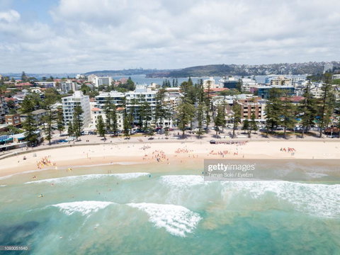 Accommodation Sydney North Shore: Frenchs Forest 3 Bedroom House - Accommodation Southport 2