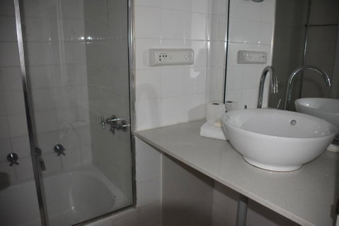 Accommodation Sydney Studio With Balcony Apartment - Accommodation Southport 3
