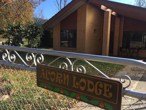 Acorn Lodge - Accommodation Southport 2