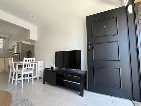 Double Up On Dalgety Brunswick - Southport Accommodation 4