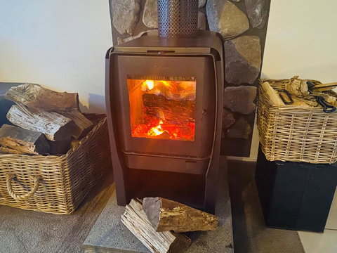 ELM Accommodation - Merrijig - Accommodation Southport 1