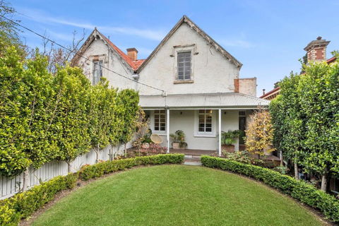 Gable House Geelong - Southport Accommodation 0